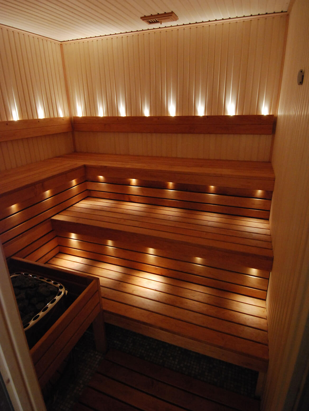 custom made sauna room